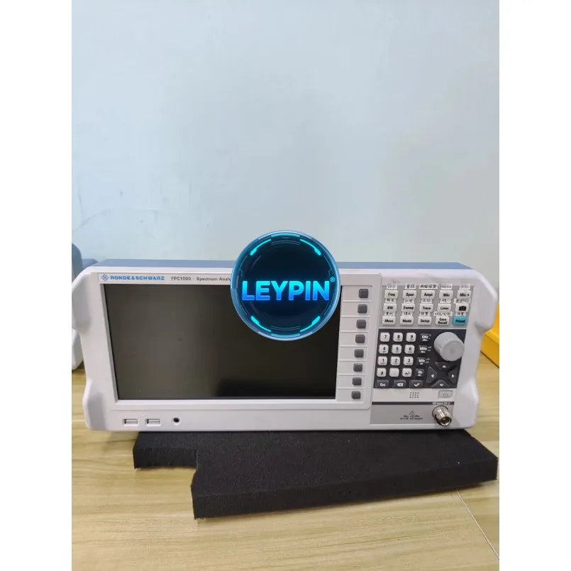 1 GHz Entry Level RF Spectrum Analyzer Rohde & Schwarz R&S FPC1000    lexso