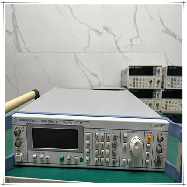 Used R&S Rohde&Schwarz SMR27 27G Signal Generator 10MHz-27GHz