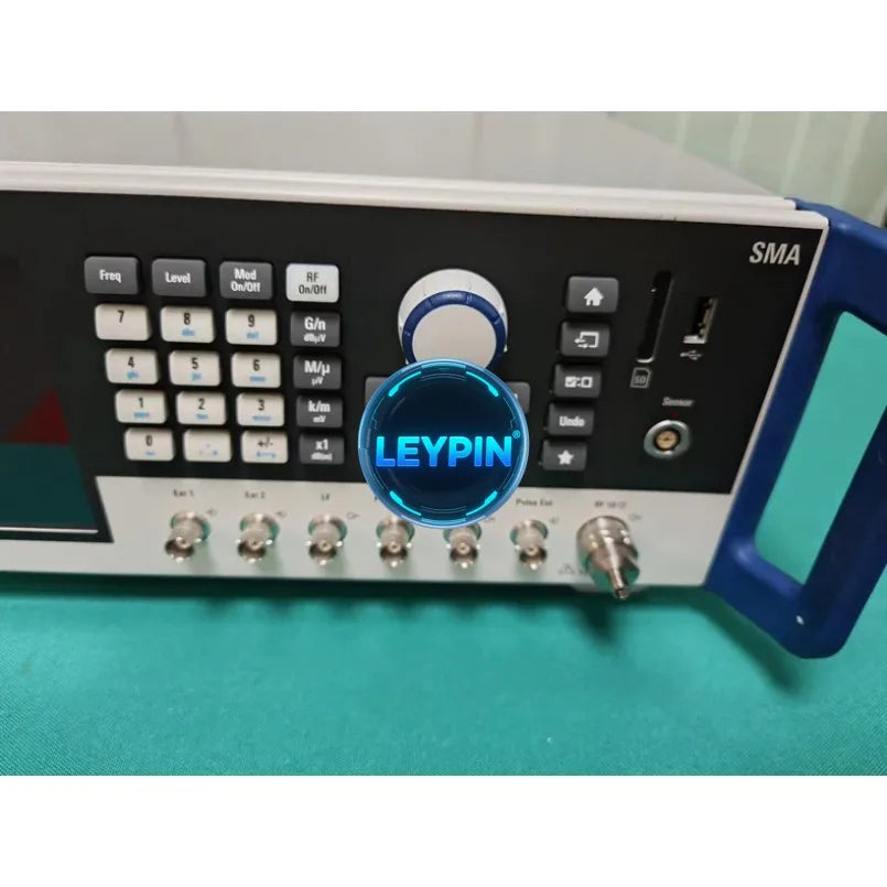 Rohde & Schwarz SMA100B/SMB100B Vector RF and Microwave Analog Signal Generator