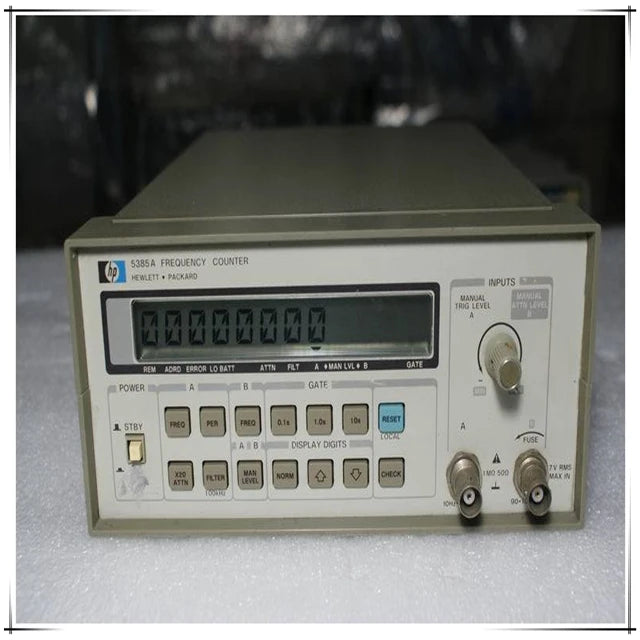 Used HP 200MHz Universal Frequency Meter Agilent 5335A