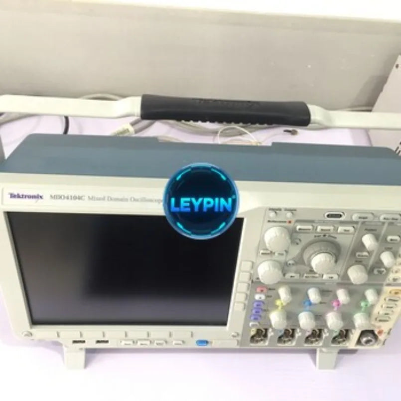 Tektronix TDS3034B 4 Channels Digital Phosphor Oscilloscope 300MHz 2.5 GS/s Measuring & Analysing Instruments     lexso