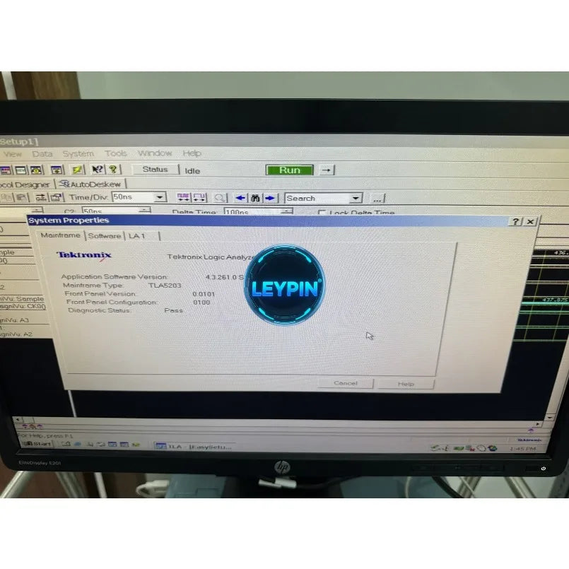 Tektronix TLA5203 102 Channel Logic Analyzer    ytdi