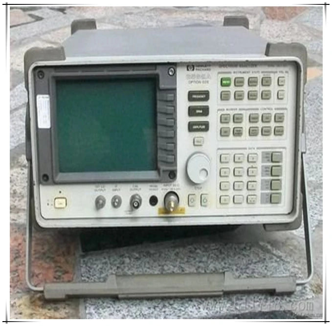 Used Agilent 8562A Spectrum Analyzer 9KHz-22GHz Network Analyzer