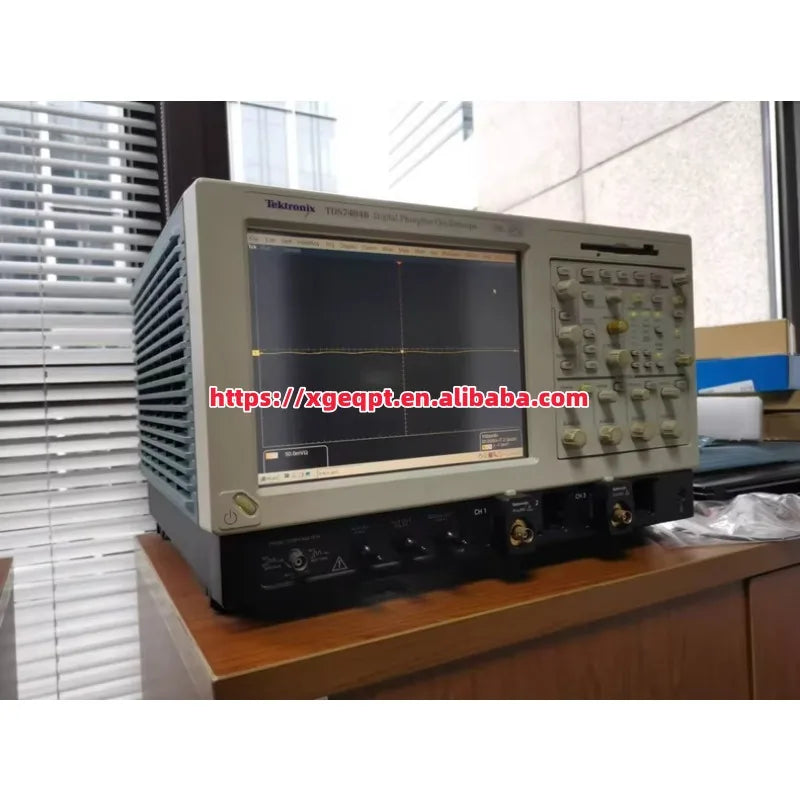 Used Tektronix TDS7404B Oscilloscope 4GHz 4CH   ytdi