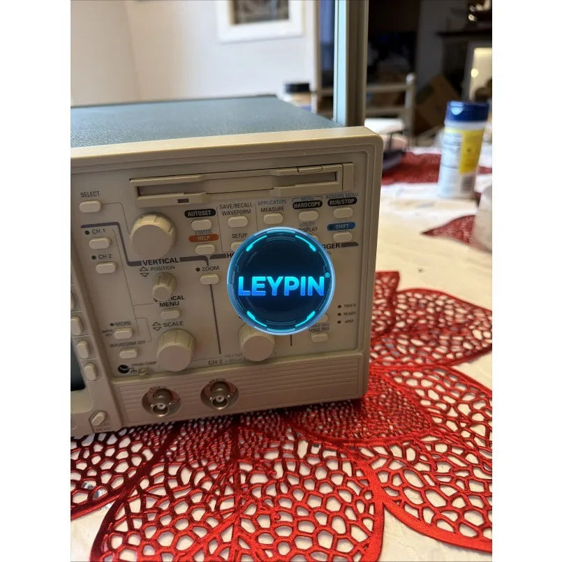 TEKTRONIX TDS 410A TWO CHANNEL DIGITIZING OSCILLOSCOPE 200MHZ 100MS/S    ytdi