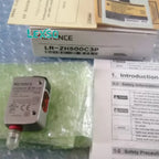KEYENCE LR-ZH500C3P CMOS Laser Sensor LR-Z Series lexso
