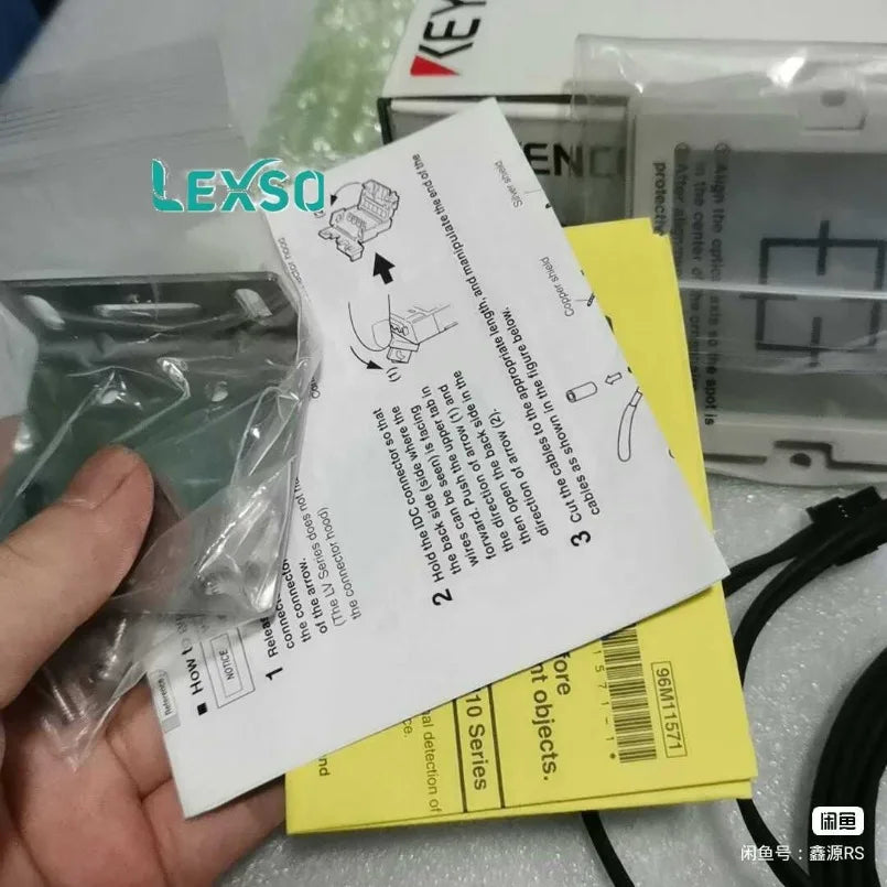 KEYENCE LV-S63 Digital Laser Sensor with LV-N11P Amplifier New lexso