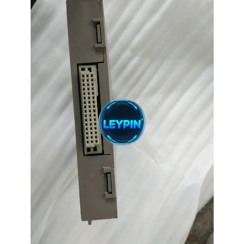 Keithley 7700 20Ch Differential Multiplexer Module 300V 1A 50MHz    lexso