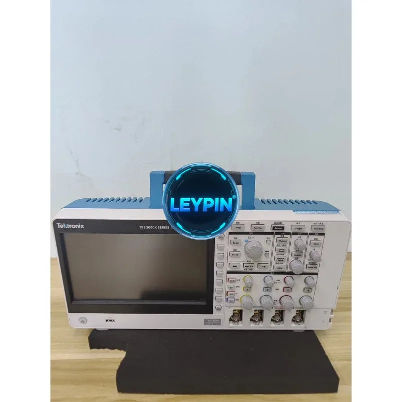 Tektronix TBS2104X Digital Oscilloscope with 4 probe    ytdi