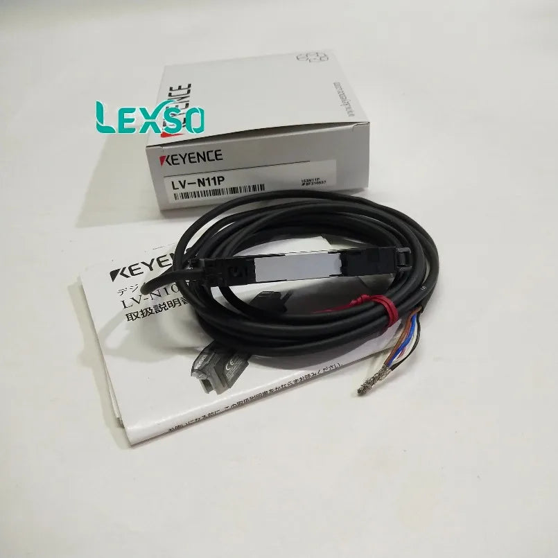 KEYENCE LV-N11P Amplifier Cable Main Device PNP Digital Laser Sensor lexso