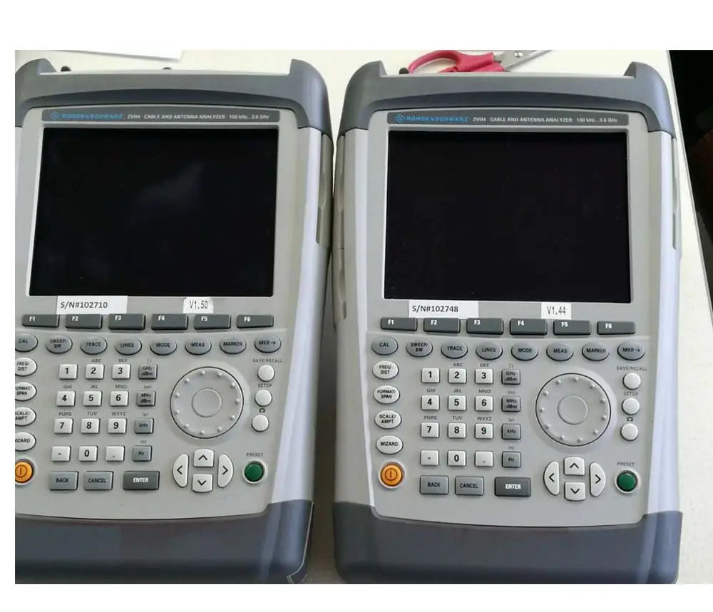 Rohde&Schwarz R&S ZVH8 Cable and Antenna Analyze Cable and Antenna Analyzer 100 kHz to 8 GHz