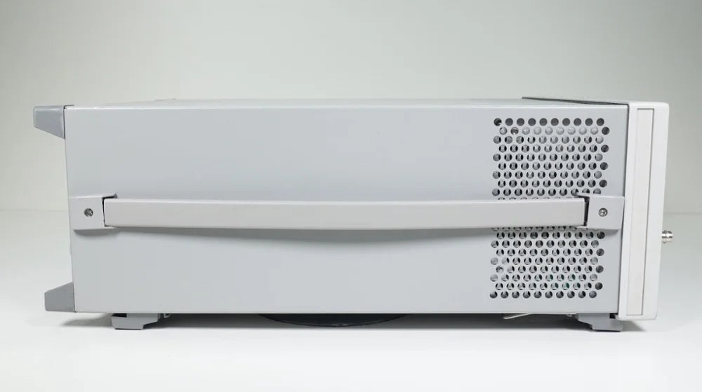 Keysight (Agilent) E4448A PSA Spectrum Analyzer 3 Hz - 50 GHz