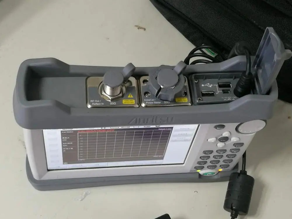 Anritsu Master S331L  Antenna Analyzer Sitemaster