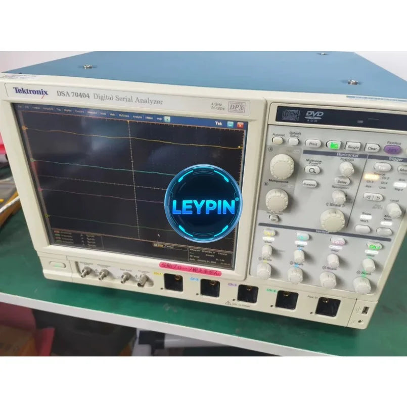 TEKTRONIX DPO70404 - DIGITAL PHOSPHOR OSCILLOSCOPE - UP TO 4 GHz    ytdi