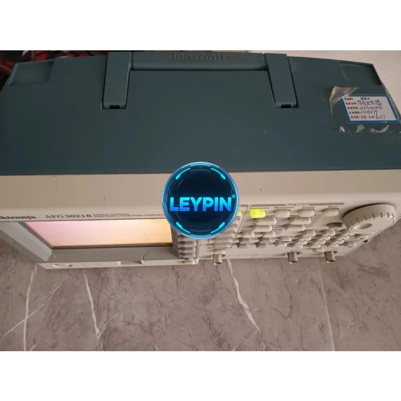 1PCS Tektronix AFG3021B Arbitrary Function Generator SHIP EXPRESS /Good function    ytdi