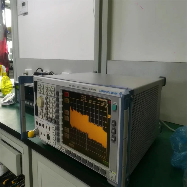 Used FSP13 Rohde & Schwarz spectrum analyzer 13.6 GHz