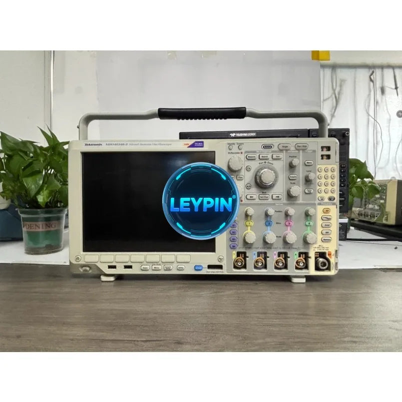 Tektronix MDO4034B-3 Oscilloscope Mixed Domain 350MHZ, 4CH, 2.5GSPS, 4 Analog