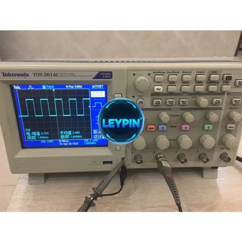 Tektronix TDS2014C Oscilloscope Digital 100MHz 2GS/s    ytdi