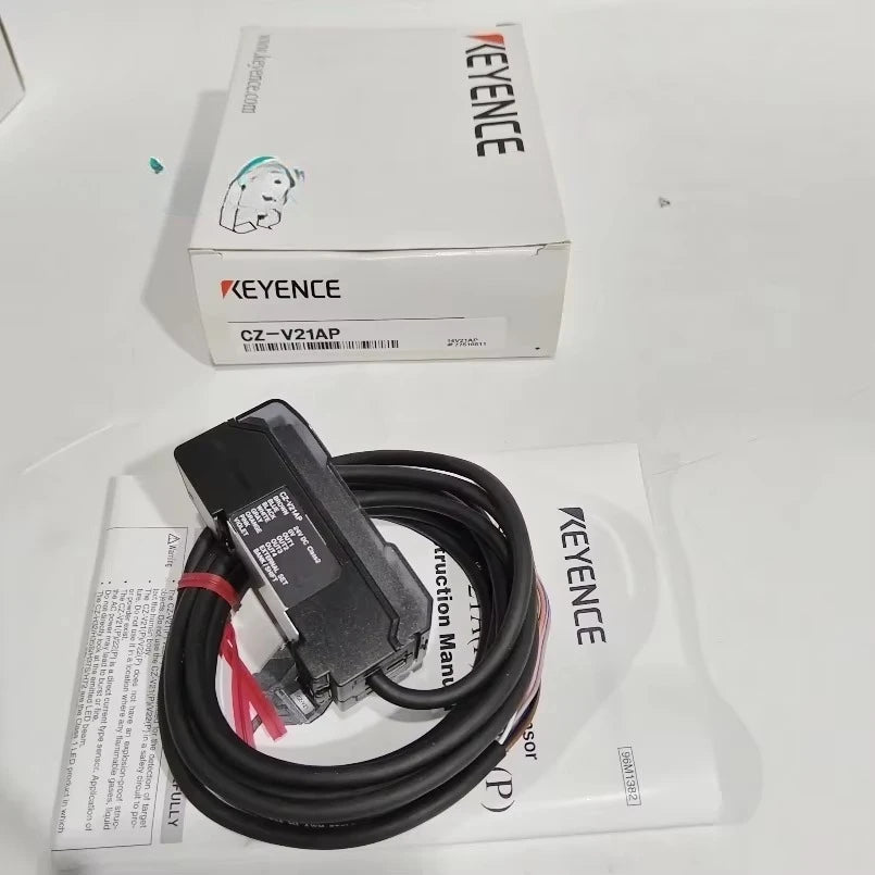 Original KEYENCE CZ-V21AP Digital Sensor Amplifier 24 VDC lexso   ytdi