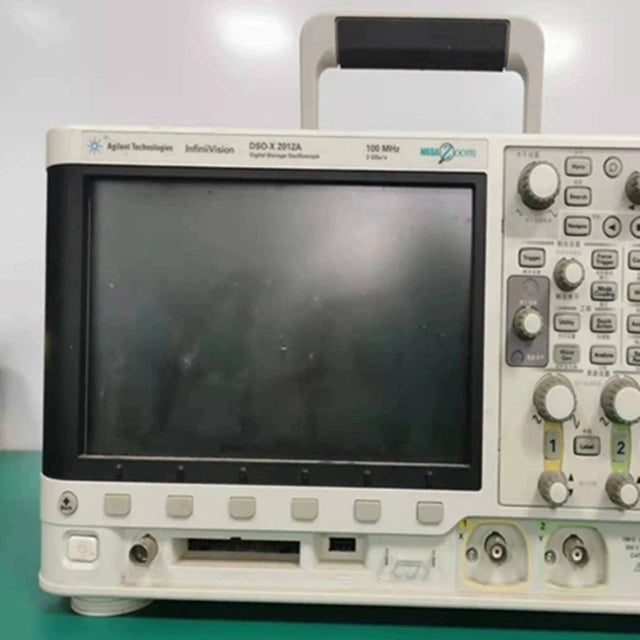 Used Keysight MSOX2024A Hybrid Digital Oscilloscope with 4 Analog Channels 8 Digital Channels Made in America