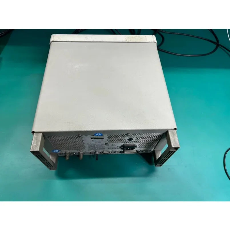 1 PCS KEYSIGHT HP Agilent 8648B Signal Generator Frequency 9 kHz- 2000MHz     lexso