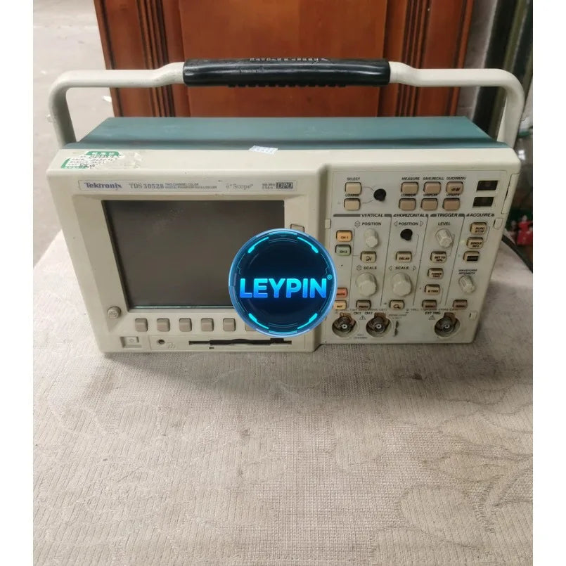 Tektronix TDS3052 dual-channel 500 MHz 5 GSs digital phosphor oscilloscope -    ytdi