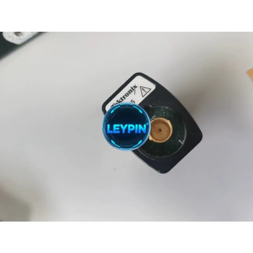 Tektronix TCA75 75  to 50  Impedance Conversion Adapter    ytdi
