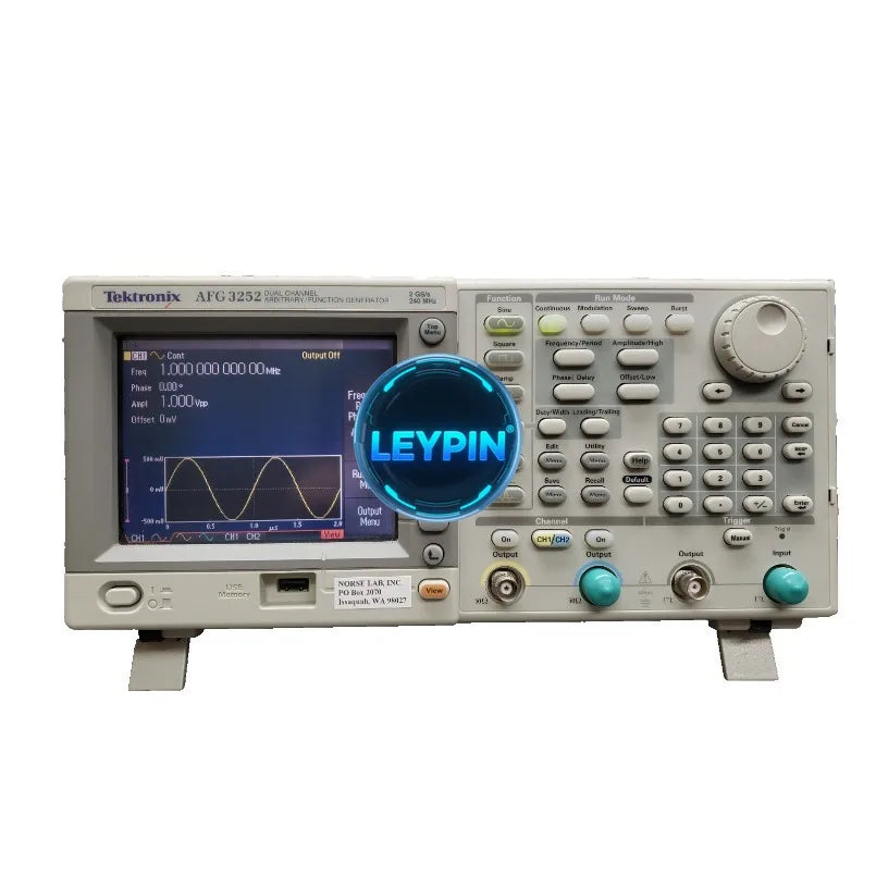 Tektronix AFG3252 Arbitrary Function Generator 2 GS/s 240 MHz -Tested Working    ytdi