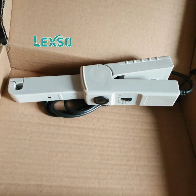 Keysight 1146B AC/DC Current Probe, 100 KHz, 100 A,  Battery-9 V, DC to 100 kHz (-3dB with Current De-rating)   lexso