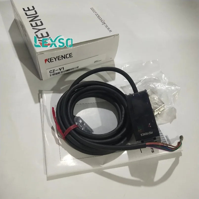 KEYENCE CZ-V1 RGB Digital Fiber Optic Sensor Amplifier for Color Mark & Label Detection lexso