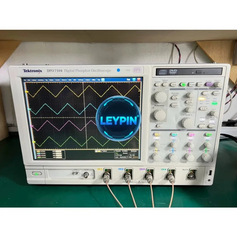 Spot Sale of Tektronix DPO7104 Digital Fluorescence Oscilloscope