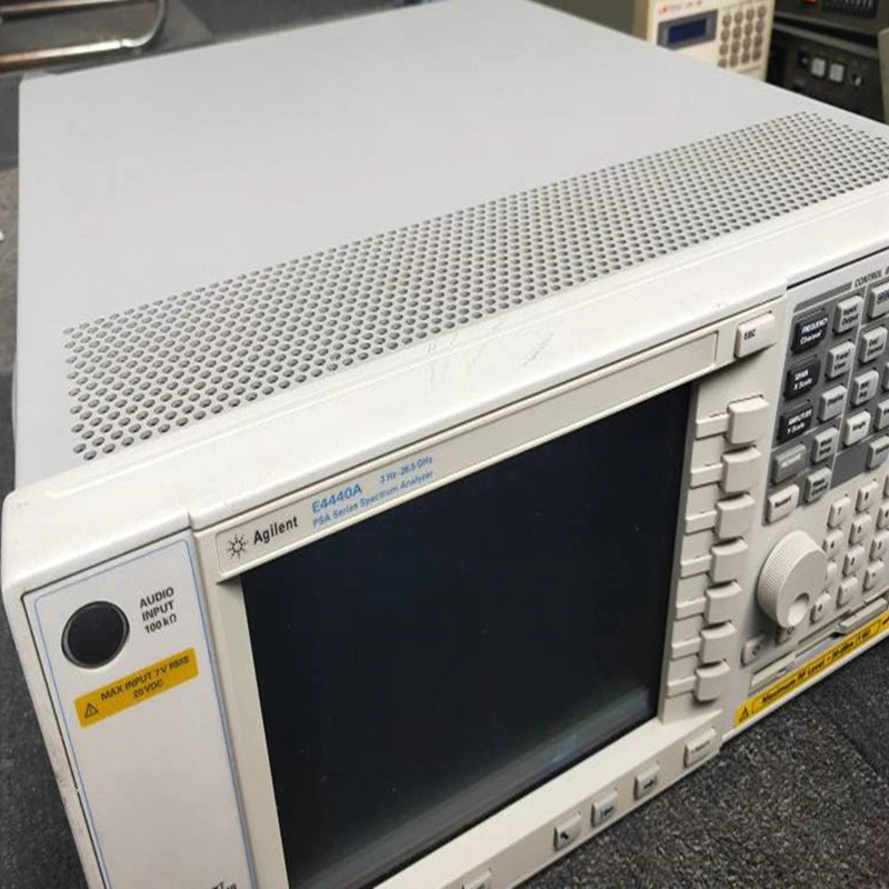 Used KEYSIGHT E4440A PSA Series Spectrum Analyzer