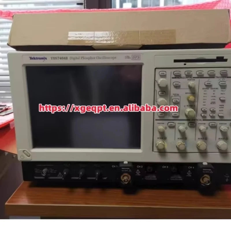 Used Tektronix TDS7404B Oscilloscope 4GHz 4CH   ytdi