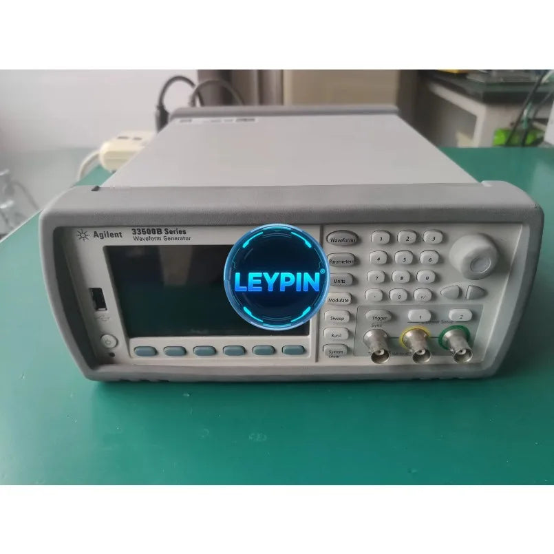 33522B Keysight Functional Signal Waveform Generator New in box By DHL or FedEx   ytdi