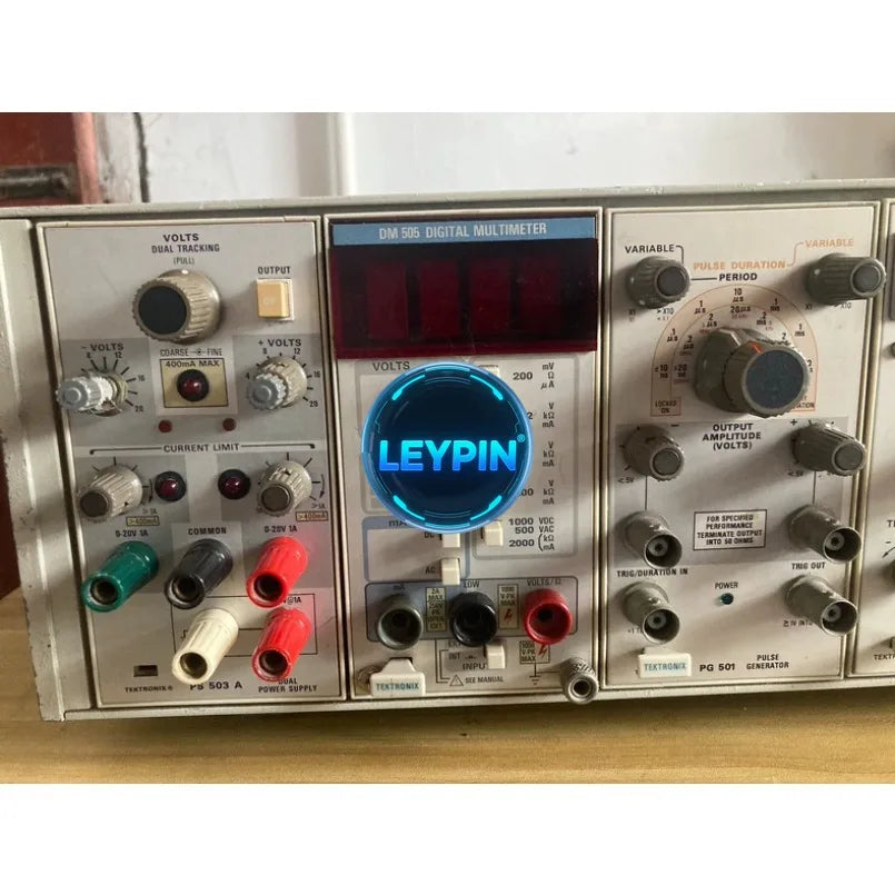 Tektronix TM504 Mainframe with 2 - PS503A FG503 & DM502A Function Generator    ytdi