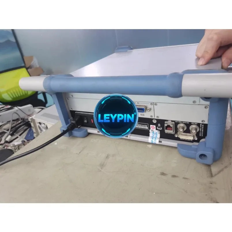 R&S FSL18 Rohde & Schwarz FSL18 Spectrum Analyzer 9KHZ-18GHZ W/ Opt      lexso