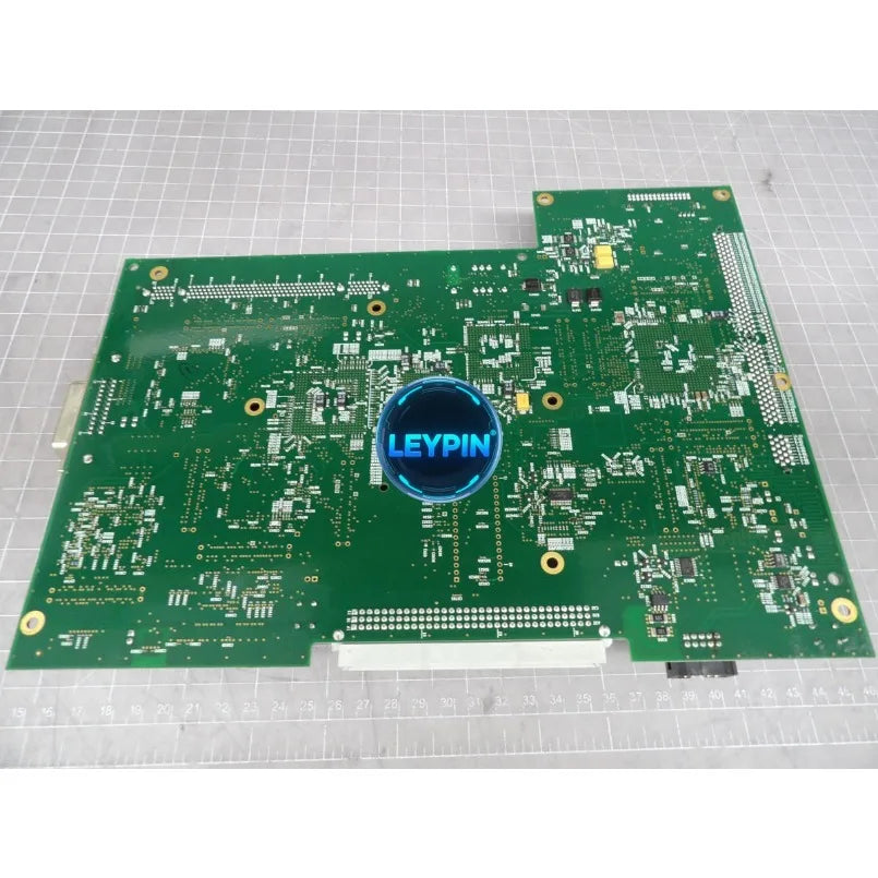 TEKTRONIX 878-0567-01 BOARD REMOVED FROM A TEKTRONIX DSA8300 DIGITAL SERIAL ANA    ytdi
