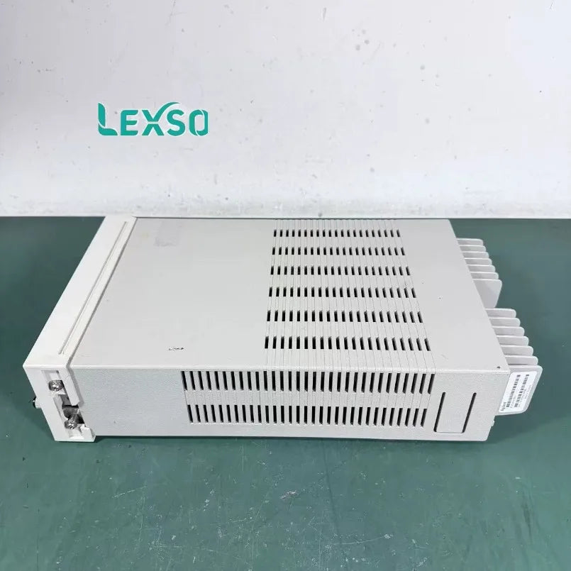 Keysight Agilent Professional Use Switching DC Regulated Power Supply E3630A/E3631A/E3620A    lexso