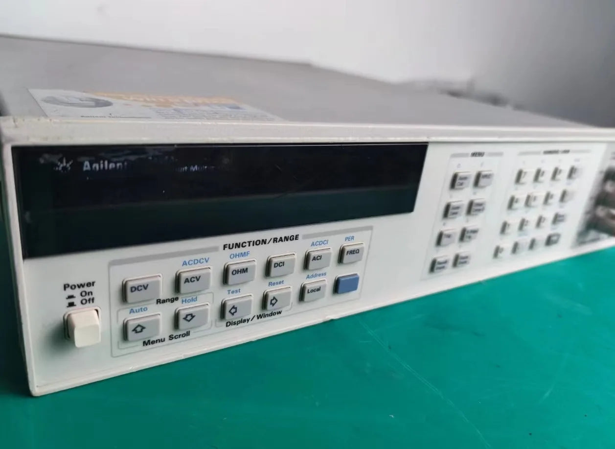 Keysight/Agilent 3458A Eight and a Half Digit Multimeter