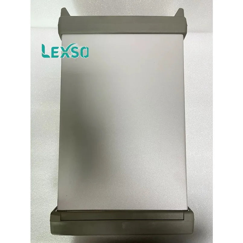 Keysight E3633A 200W Power Supply, 8V, 20A or 20V, 10A, Voltage: 0.05% + 10 mV Current: 0.2% +10 MA    lexso