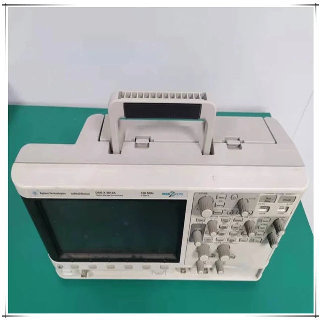 Used Keysight MSOX2024A Hybrid Digital Oscilloscope with 4 Analog Channels 8 Digital Channels Made in America