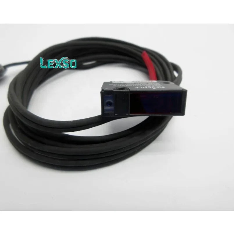 NEW KEYENCE LV-S31 LASER OPTIC SENSOR LVS31 lexso