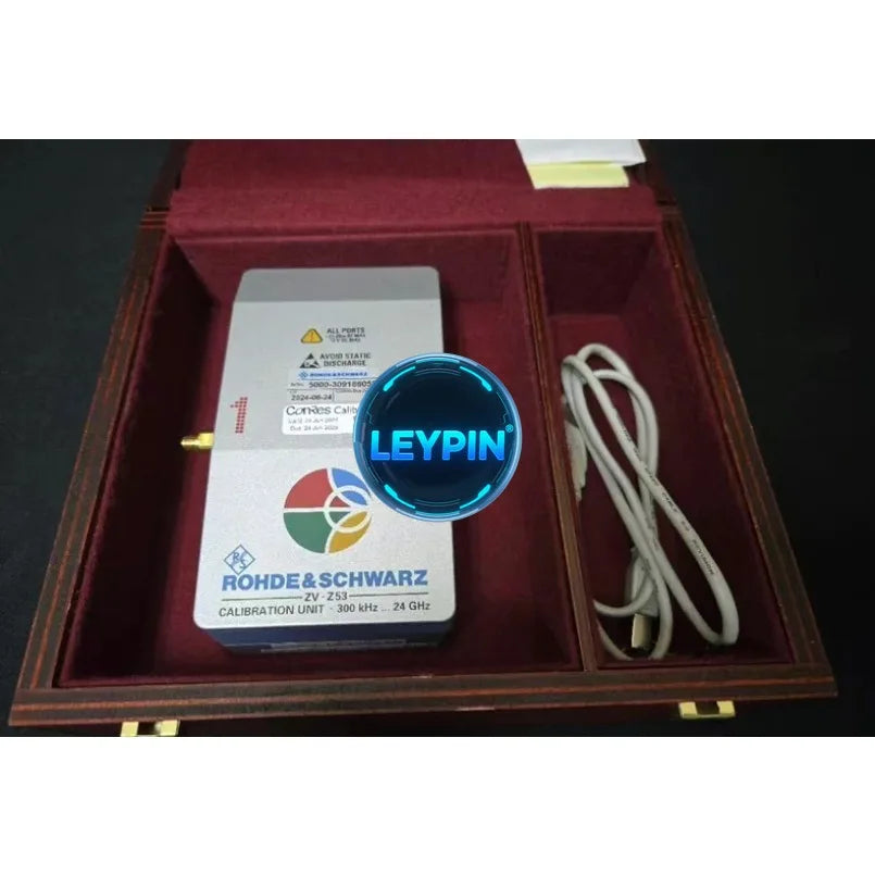 Rohde & Schwarz R&S ZV-Z53 : 300 kHz - 18 GHz Calibration Unit Used      lexso