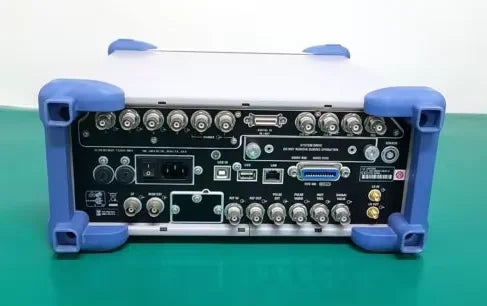 Rohde & Schwarz SMBV100A 8 kHz to 3/6/12.75 GHz Vector Signal Generator