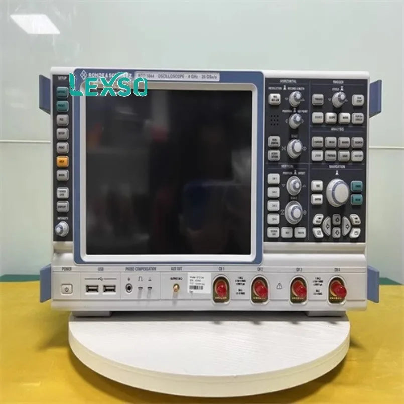 Rohde Schwarz RTO1044 4GHz Digital Oscilloscope with 4 Channels     lexso