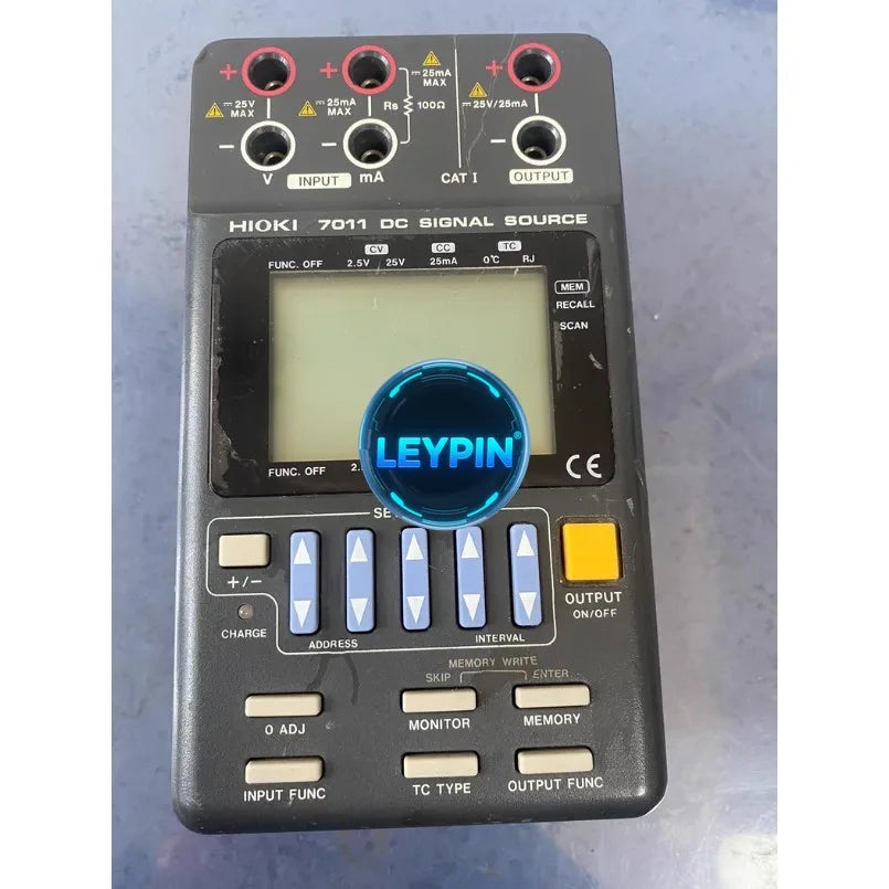 USED HIOKI 7011 0-25.000V 25.000mA DC Signal Source     lexso
