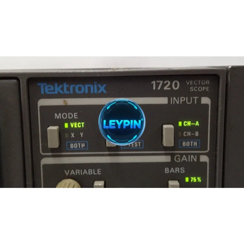 TEKTRONIX 1750 WAVEFORM/VECTOR MONITOR+1720 VECTOR SCOPE FOR PARTS    ytdi