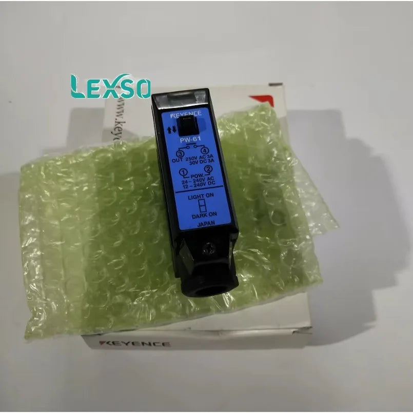 Original in Stock Keyence PW-61 Photoelectric Switch Sensor DHL SHIP lexso