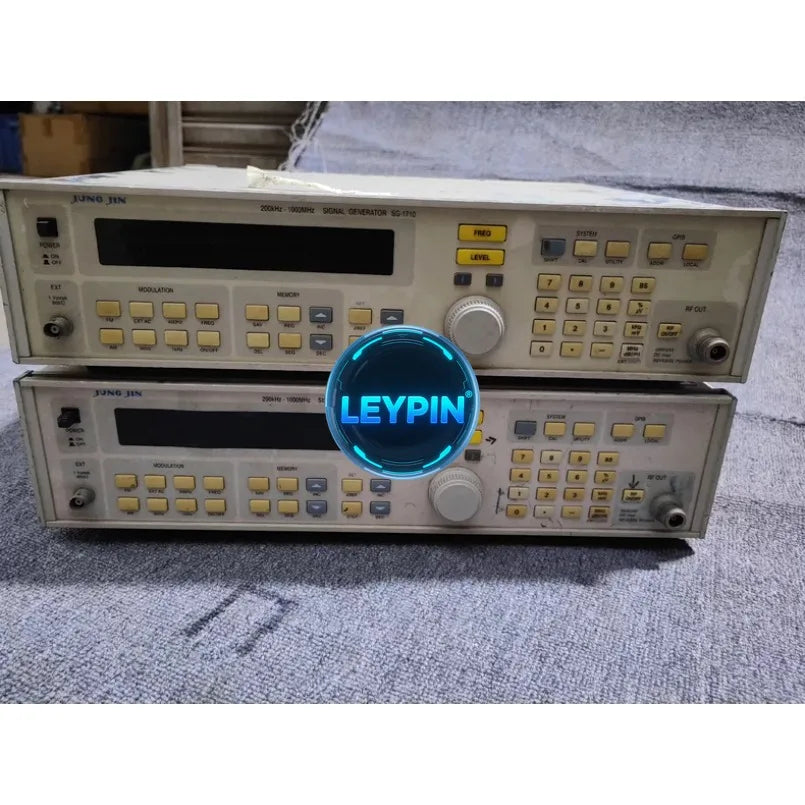 JUNG JIN SIGNAL GENERATOR SG-1710 200KHz - 1000MHz Not Working   lexso