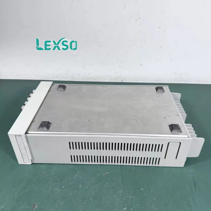Keysight Agilent Professional Use Switching DC Regulated Power Supply E3630A/E3631A/E3620A    lexso